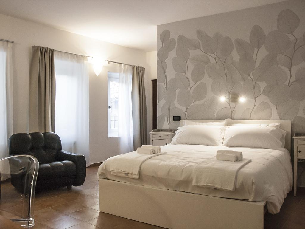 Antica Corte Hotel Busto Arsizio Room photo